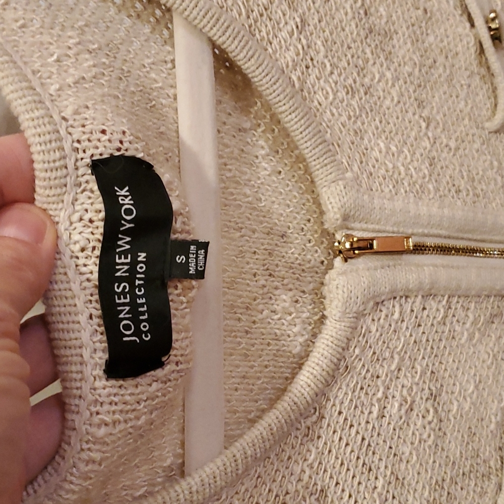 Jones New York Collection zip up sweater - Picture 2 of 4
